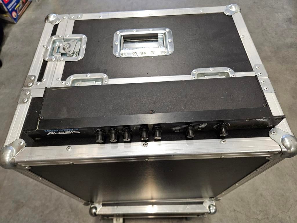 Bose 102 Systeem Controller, Ophalen