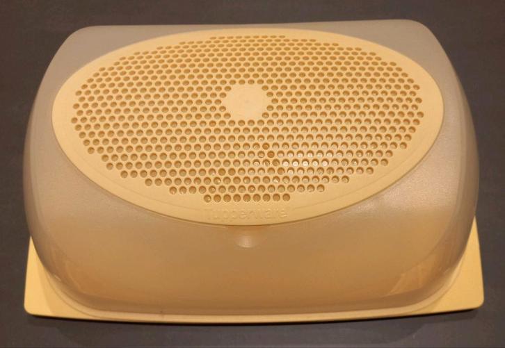 Tupperware Kaasdoos 20x30 cm - Geel, Huis en Inrichting, Keuken | Tupperware, Gebruikt, Bus of Trommel, Geel, Ophalen of Verzenden