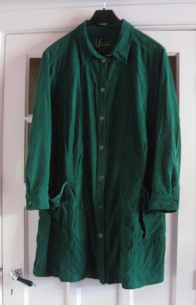 Groene longblouse / Ulla Popken maat 58 -  60 blouse, Kleding | Dames, Grote Maten, Zo goed als nieuw, Blouse of Tuniek, Groen