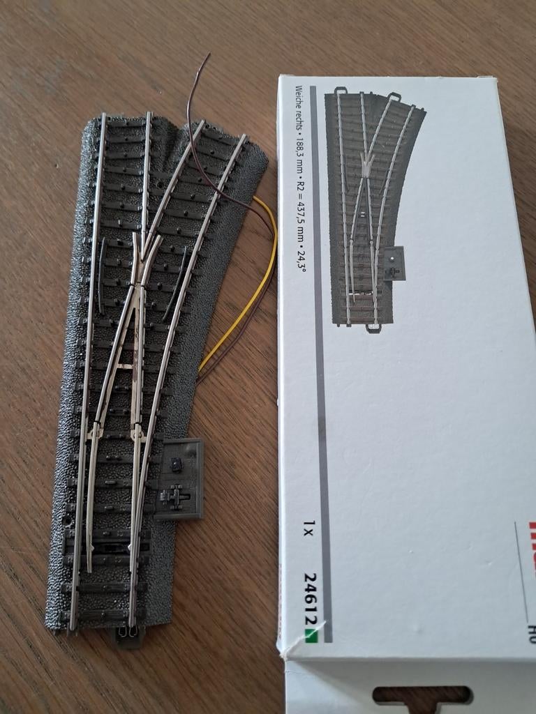 MARKLIN 24612 RECHTSE WISSEL, Hobby en Vrije tijd, Modeltreinen | H0, Wisselstroom, Rails, Ophalen of Verzenden, Zo goed als nieuw