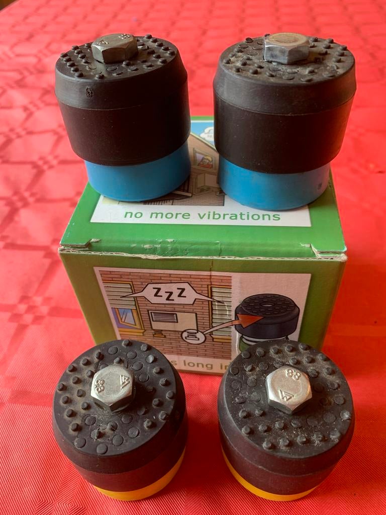 Trillingsdempers voor apparaten vanaf 60 kg - 4 stuks, Ophalen of Verzenden, Gebruikt