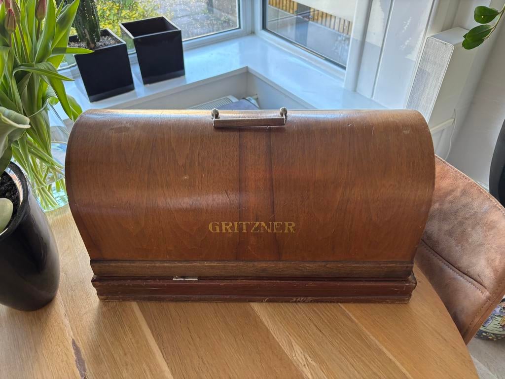 Gritzner antieke naaimachine, Antiek en Kunst, Ophalen