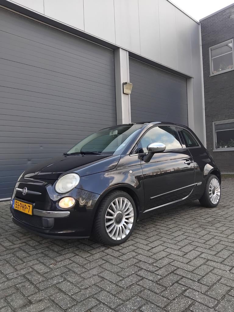 Fiat 500 twinair turbo 0,9 groot onderhoud gehad, Auto's, Voorwielaandrijving, Stof, Beige, 875 cc