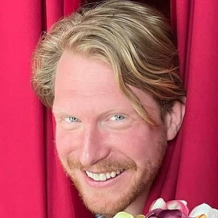 Kor Hoube 2X Rij 1 Tickets  Amphion Doetinchem, Tickets en Kaartjes, Theater | Cabaret en Komedie, Twee personen, September