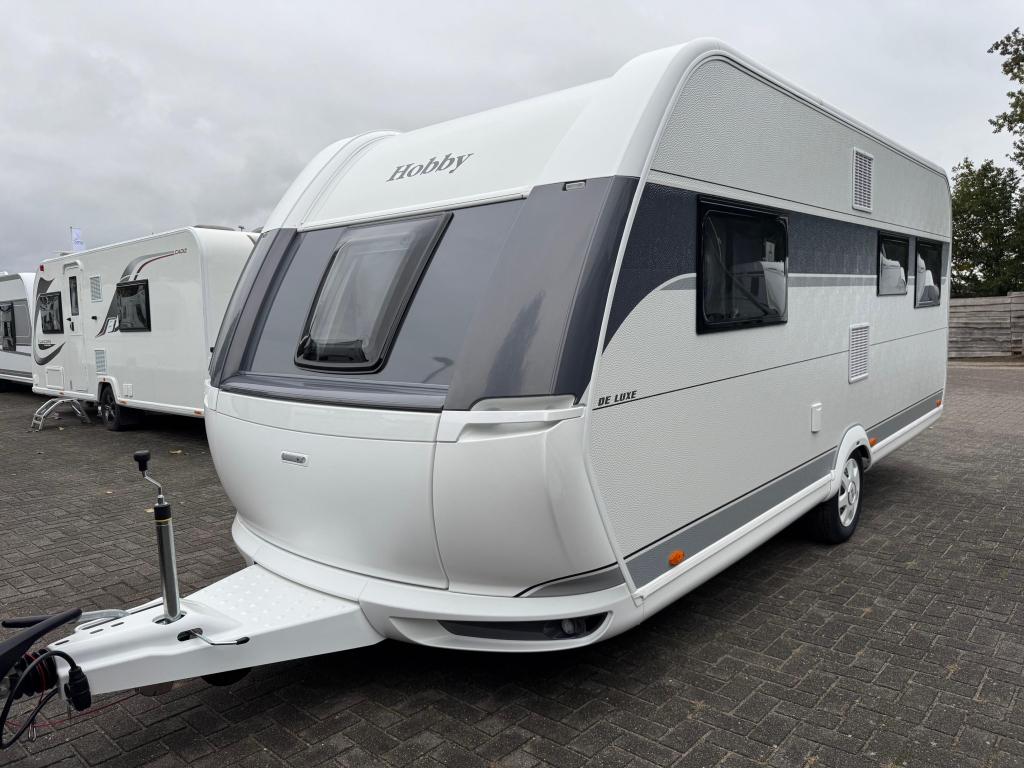 Hobby De Luxe 540 UL 2026 | Enkele bedden, Schokbreker, Rondzit, Hobby, Bedrijf