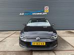 Volkswagen Golf 1.5 eTSI Style AUTOMAAT/STOELMASSAGE/PANO, Auto's, Euro 6, 150 pk, Zwart, Bedrijf
