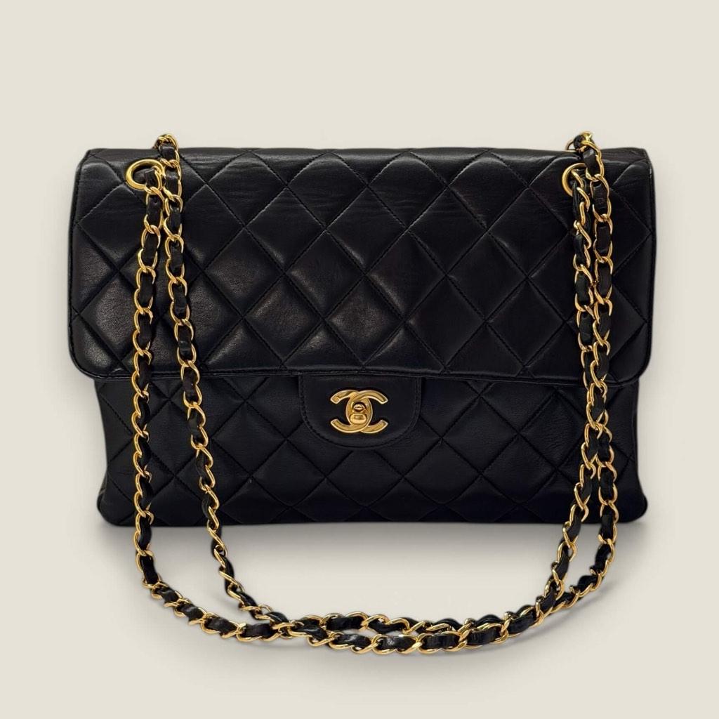 Chanel Jumbo double sided flap bag zwart lamsleer, Sieraden, Tassen en Uiterlijk, Tassen | Schoudertassen, Overige merken, Gebruikt