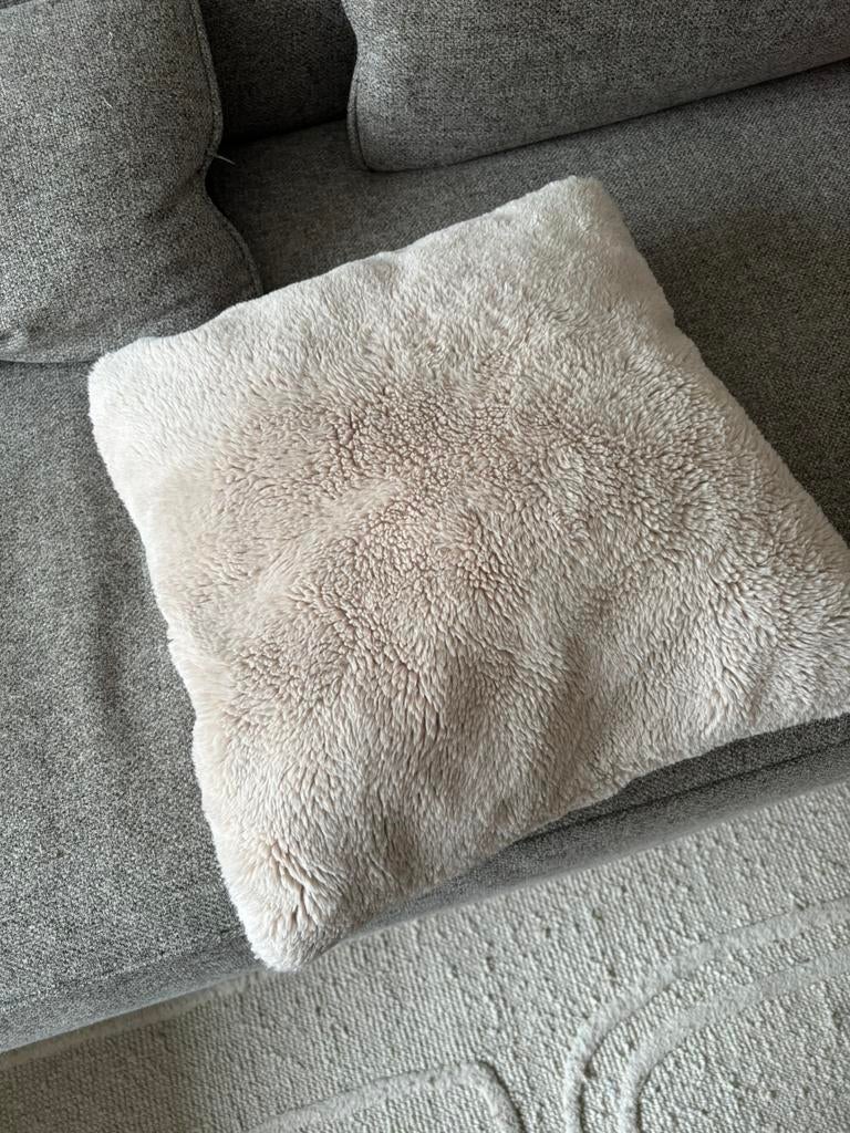 Case with a pillow | ZARA HOME, Ophalen of Verzenden, Zo goed als nieuw, Vierkant