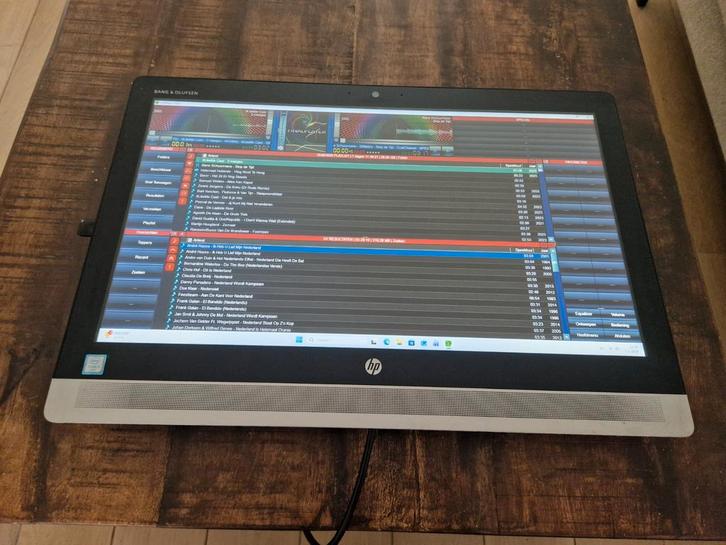 Muziekcomputer- All in One PC - Touchscreen, Computers en Software, Desktop Pc's, HDD, SSD, 4 GB, Ophalen