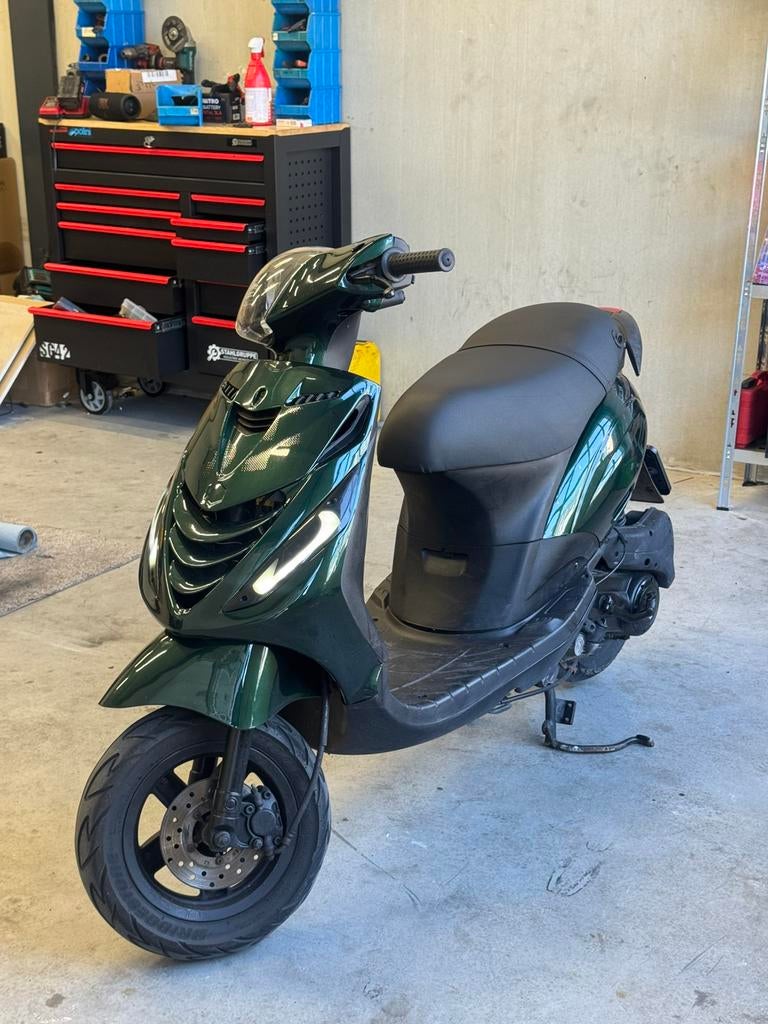 zip 4 takt 50 cc snor, Ophalen, Maximaal 45 km/u, Zip, Zo goed als nieuw