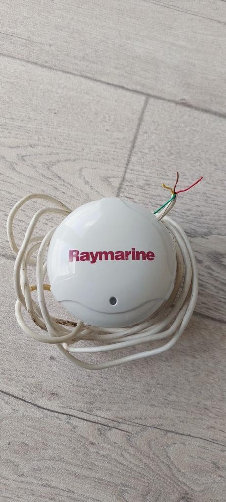 Raymarine Raystar 125 gps waas antenne., Ophalen of Verzenden, Zo goed als nieuw, Gps of Kompas