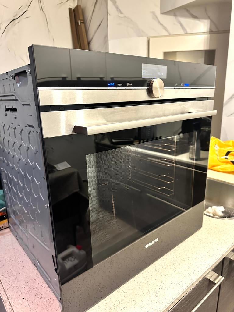 Siemens inbouw solo oven met zelfreinigend functie 60/60, Ophalen, Zo goed als nieuw, 45 tot 60 cm