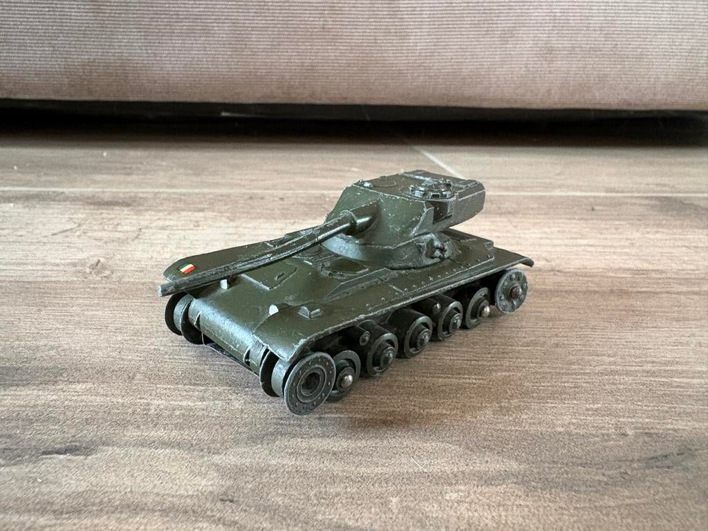 DINKY TOYS #80C CHAR A.M.X 13 TONNES TANK FRENCH MADE RARE