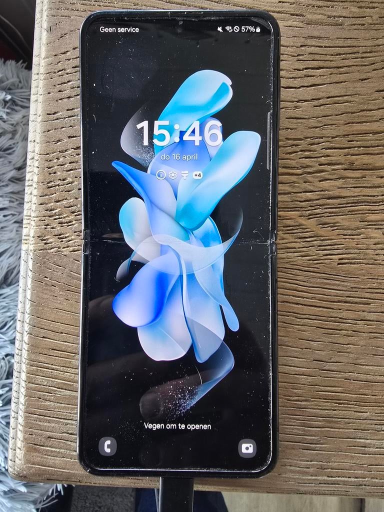 Galaxy Z Flip 4, Gebruikt, Zwart, Ophalen of Verzenden, 128 GB