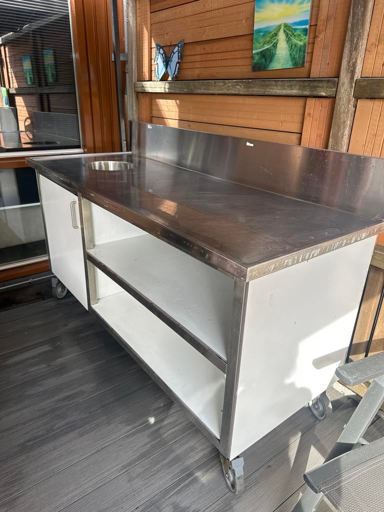Buitenkeuken met spoelbak en wielen, Ophalen, Gebruikt, Vrijstaand