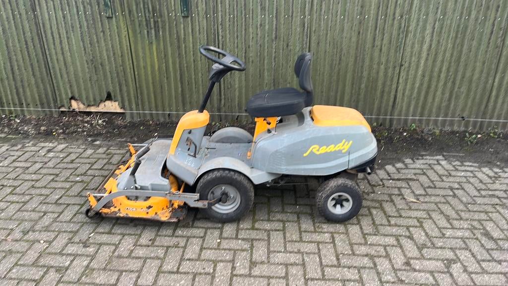 Stiga frontmaaier zitmaaier, Ophalen of Verzenden, Zo goed als nieuw