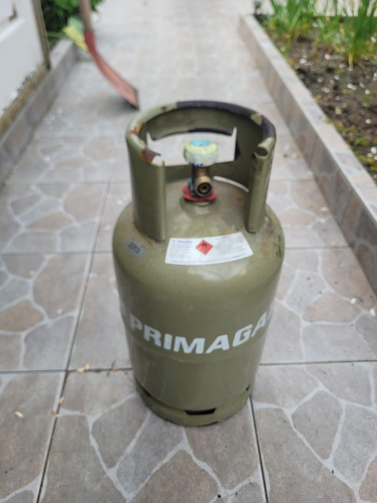 Lege Primagaz gasfles, Ophalen of Verzenden, Gebruikt