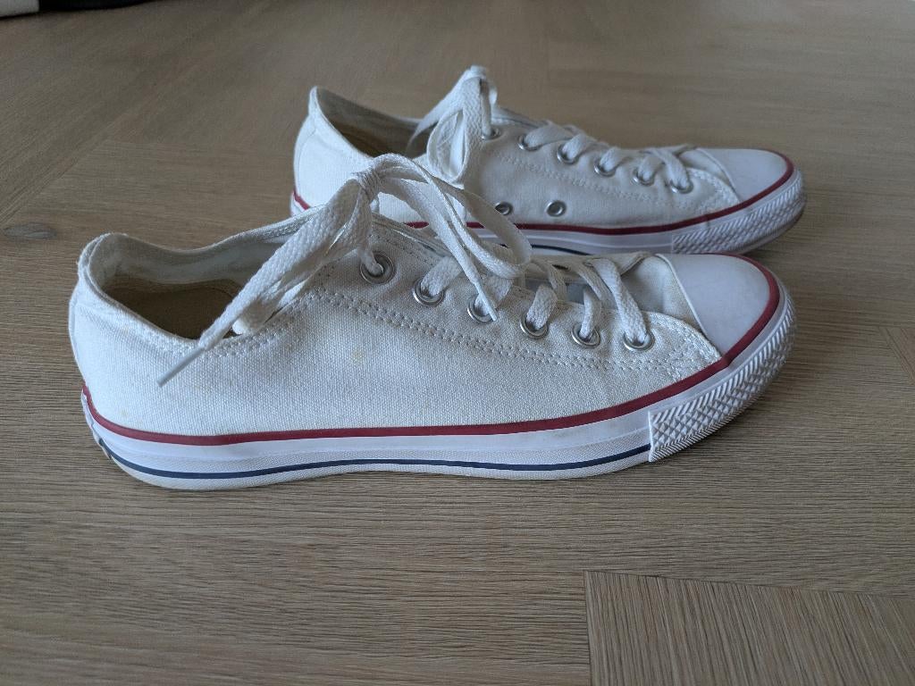 Converse Allstars laag Beige maat 40/ maat 9, Kleding | Dames, Schoenen, Beige, Ophalen of Verzenden, Converse All Stars, Sneakers of Gympen