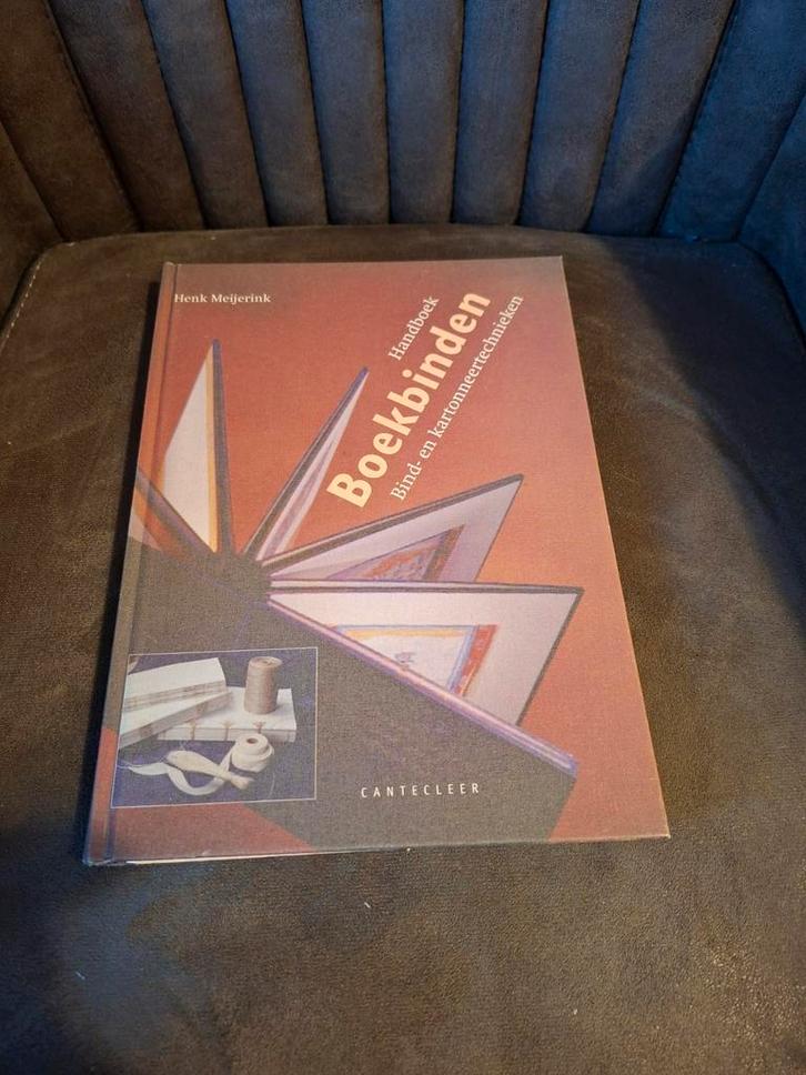 Handboek Boekbinden - Bind- en Kartonneertechnieken, Boeken, Hobby en Vrije tijd, Gelezen, Overige onderwerpen, Ophalen of Verzenden