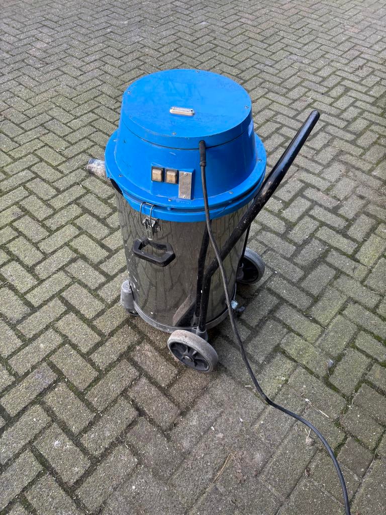 Eurom industriële stofzuiger, Ophalen, Gebruikt