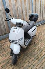 GTS Levanti scooter, Ophalen, Gebruikt, Benzine, Overige merken