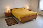 Vintage Mid Century 160cm bed met nachtkastjes, Ophalen, Gebruikt, Bruin, Tweepersoons