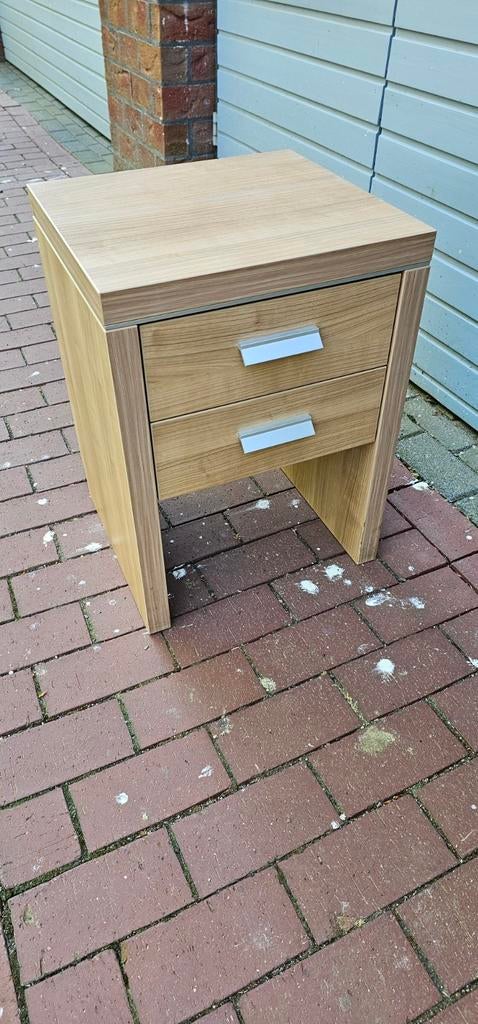 2 nachtkastjes, Ophalen, Zo goed als nieuw, Minder dan 45 cm