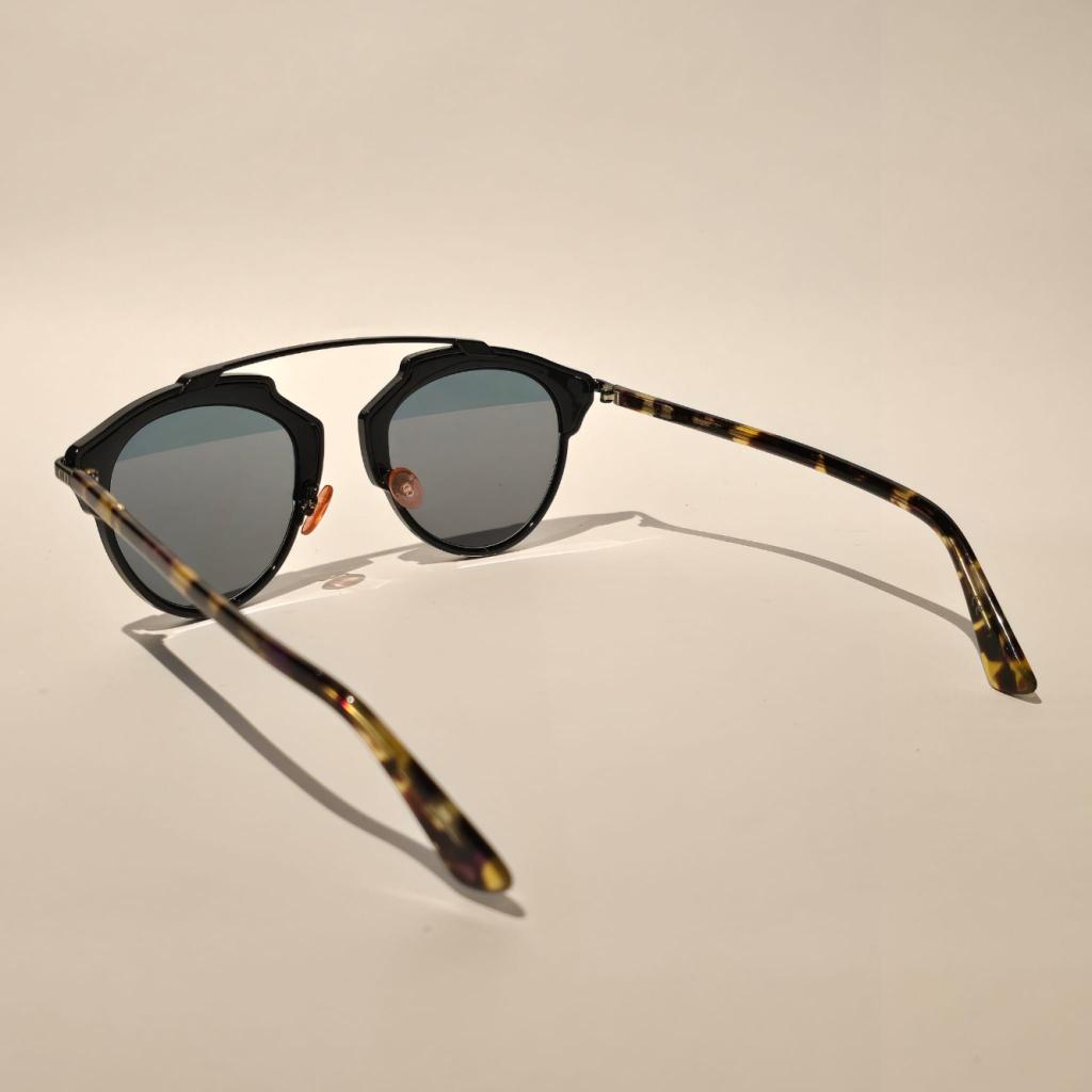 Dior So Real Zonnebril NT1ZJ 48-22-140 | Nette Staat, Dior, Gebruikt, Support@dior.com, 30 Avenue Montaigne
75008 Paris
France