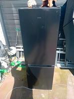 Chiq koelkast 1.40 x 60 cm - werkt perfect, Ophalen, 150 tot 200 liter, Gebruikt, Met aparte vriezer