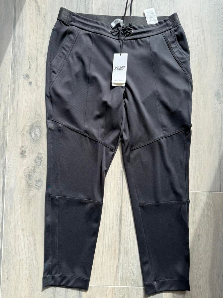 Nieuw Gerry Weber maat 44, Kleding | Dames, Broeken en Pantalons, Zwart, Maat 42/44 (L), Ophalen of Verzenden, Zo goed als nieuw