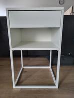 IKEA Vikhammer nachtkastje met lade, wit, Huis en Inrichting, Ophalen, Minder dan 45 cm, Metaal of Aluminium, 55 tot 70 cm
