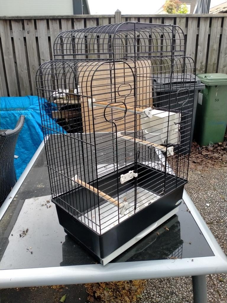 Leuke vogelkooi compleet, Ophalen of Verzenden, Zo goed als nieuw, Metaal, Vogelkooi
