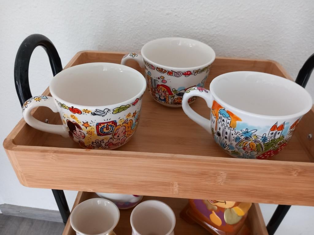 3 soepkommen bolnd amsterdam efteling, Ophalen