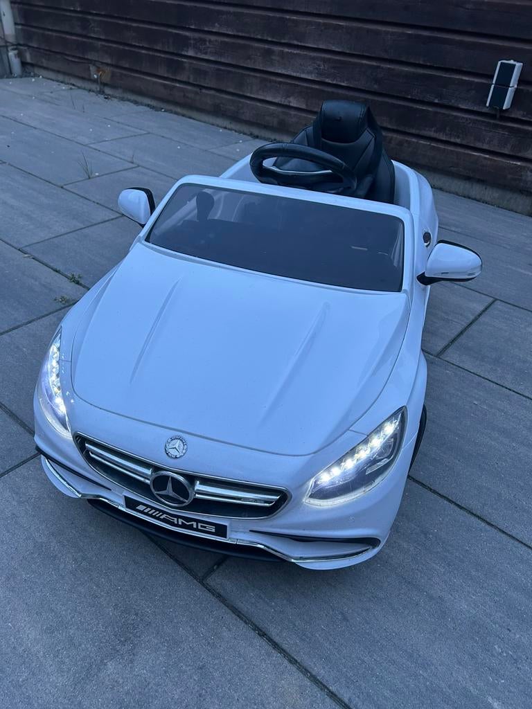 Elektrische Mercedes S63 AMG kinderauto, Ophalen, Zo goed als nieuw