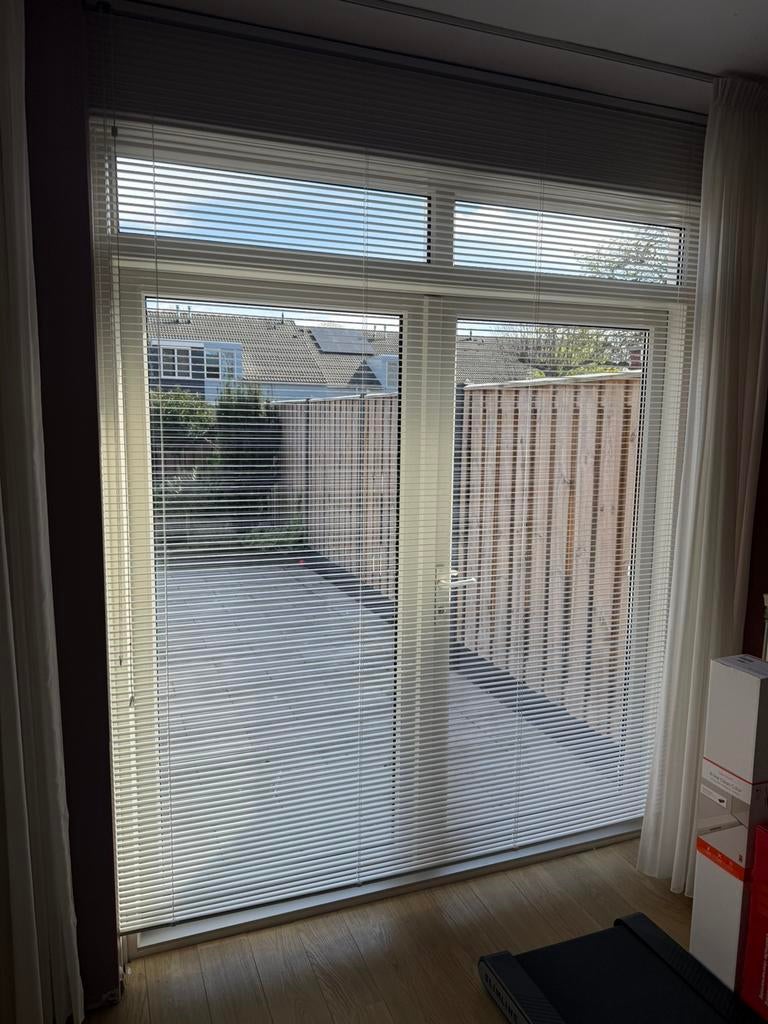 Jaloezieën Sunway, Ophalen, 200 cm of meer, Wit, Zo goed als nieuw