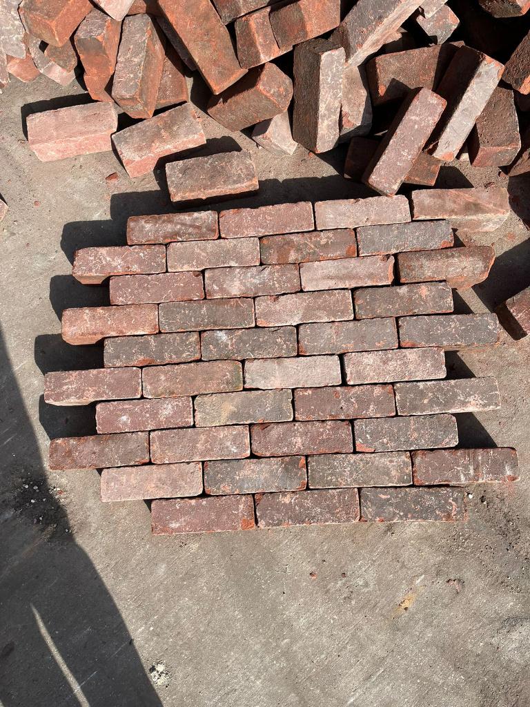 gebruikt oud gebakken dikformaten rood bruin, Ophalen of Verzenden, Keramiek, Klinkers