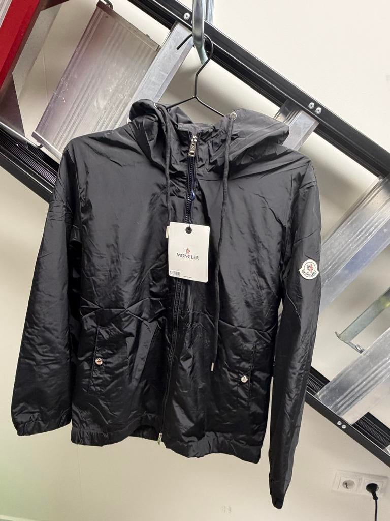 Moncler ice breaker zomer jas zwart met capuchon, Ophalen of Verzenden, Nieuw, Maat 48/50 (M), Zwart