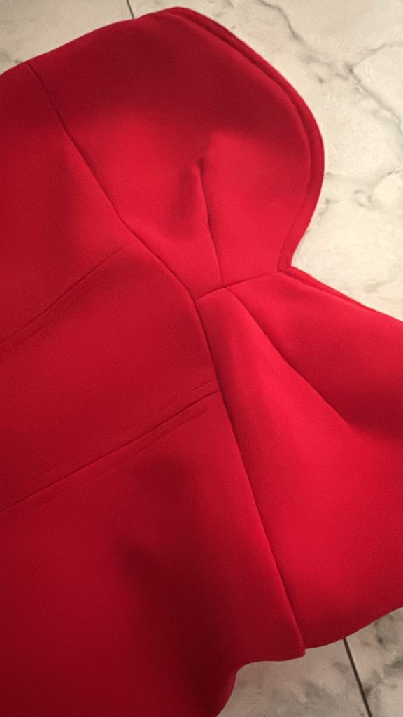 Rode Zara jurk, Kleding | Dames, Jurken, Nieuw, Ophalen of Verzenden, Knielengte, Maat 36 (S)