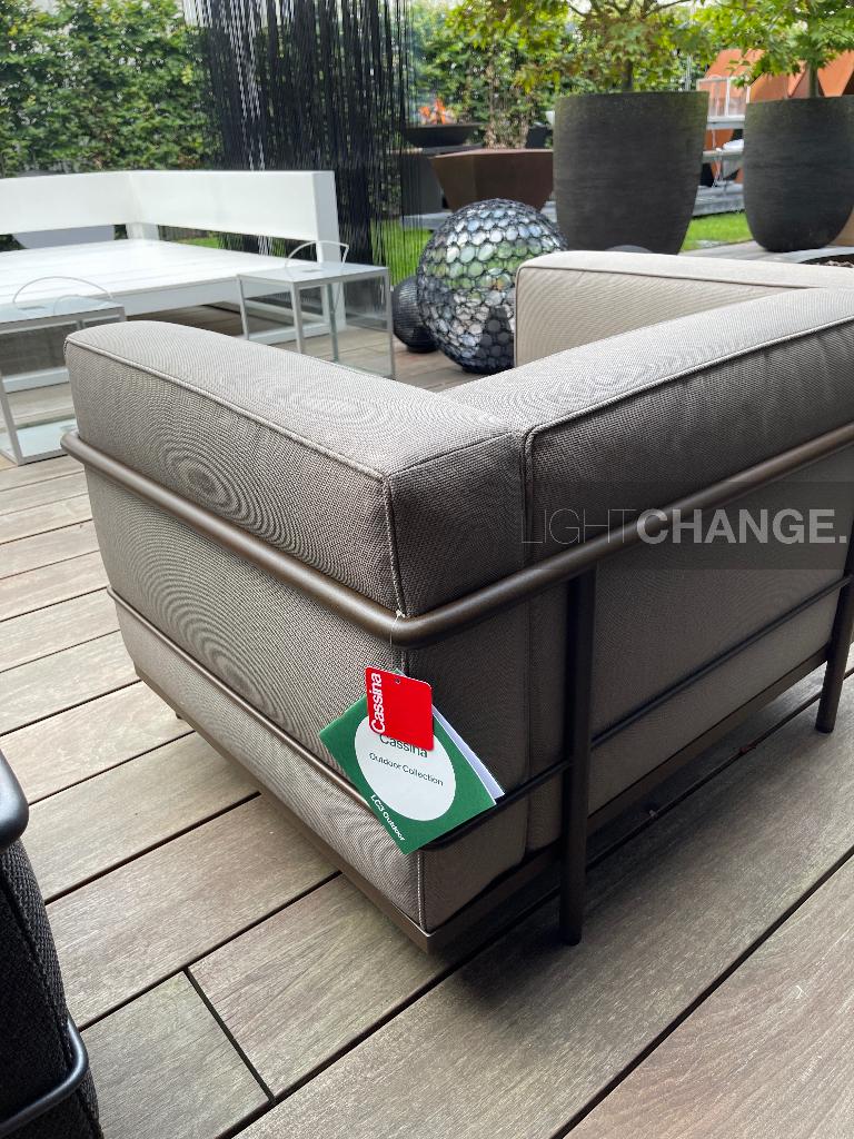 Cassina LC3 Outdoor stoelen NIEUW in doos OUTLET -46% -50%, Waterstad 23, Info@lightchange.nl, Ophalen, LIGHTCHANGE. boutique