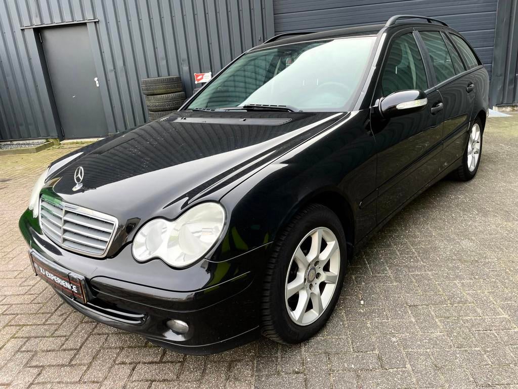 Mercedes-Benz C-klasse Combi 200 CDI Classic AIRCO NAVI, Auto's, Mercedes-Benz, Gebruikt, Zwart, 4 cilinders, 1465 kg