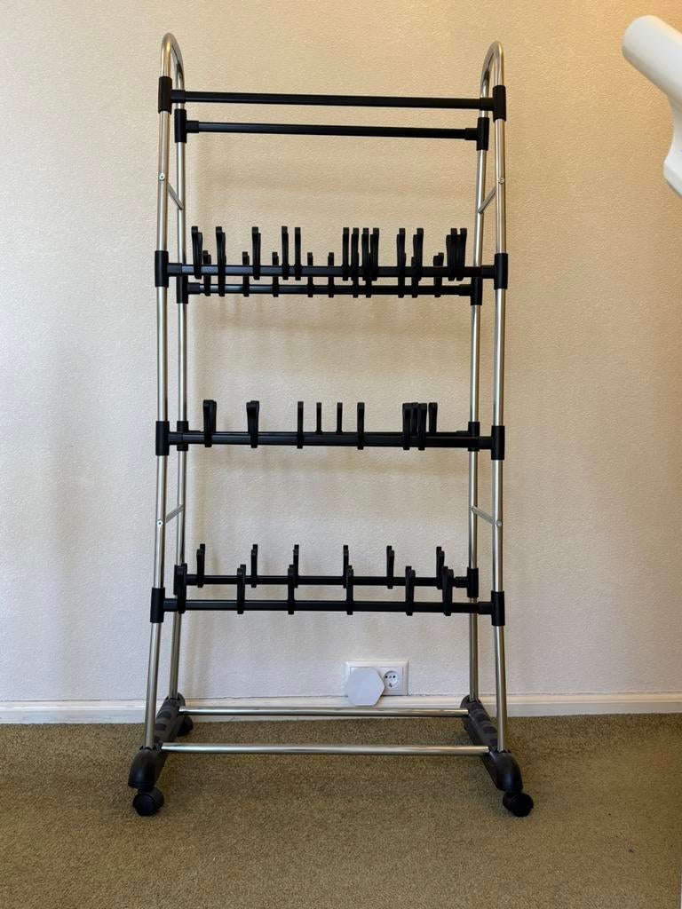 Verrijdbaar Schoenenrek – Ruimtebesparend, Ophalen, Zo goed als nieuw