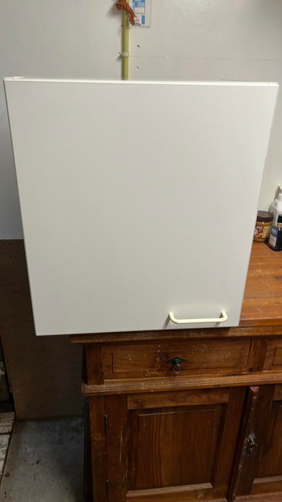 Bruinzeel keuken bovenkastje wit met een grijs randje, Huis en Inrichting, Keuken | Keukenelementen, Gebruikt, Minder dan 100 cm