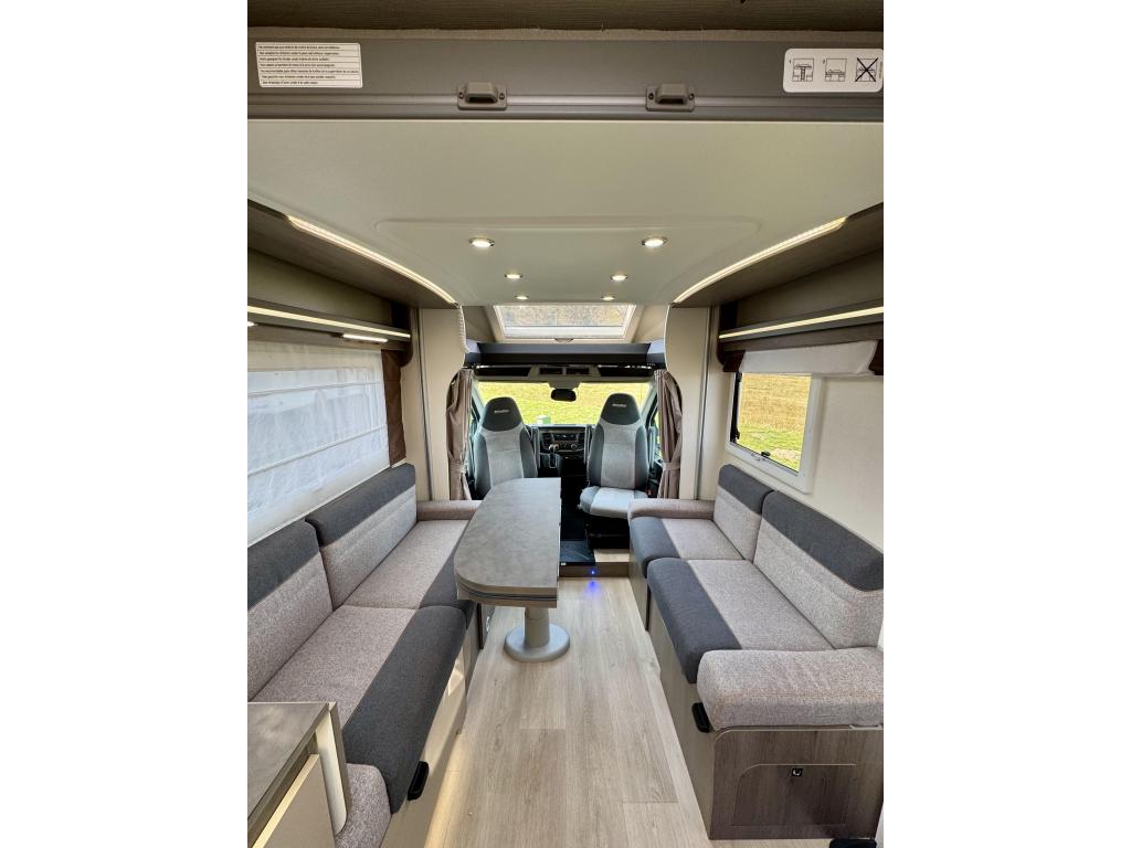 Chausson Titanium Premium 640, Caravans en Kamperen, Campers, Automaat, Ringverwarming, Ford, Diesel