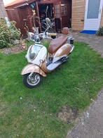 Retro scooter merk benzhou met 2 helmen, Ophalen, Gebruikt, Benzine, Overige modellen