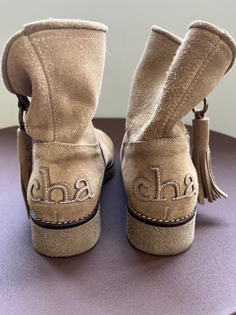 CHA Boots, Beige, Lage of Enkellaarzen, Ophalen of Verzenden, Onbekend