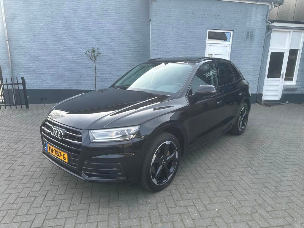 Audi Q5 2.0 TFSI quattro / PANO / LEER / LED / BANG OLUFSEN, Automaat, Gebruikt, 4 cilinders, Zwart