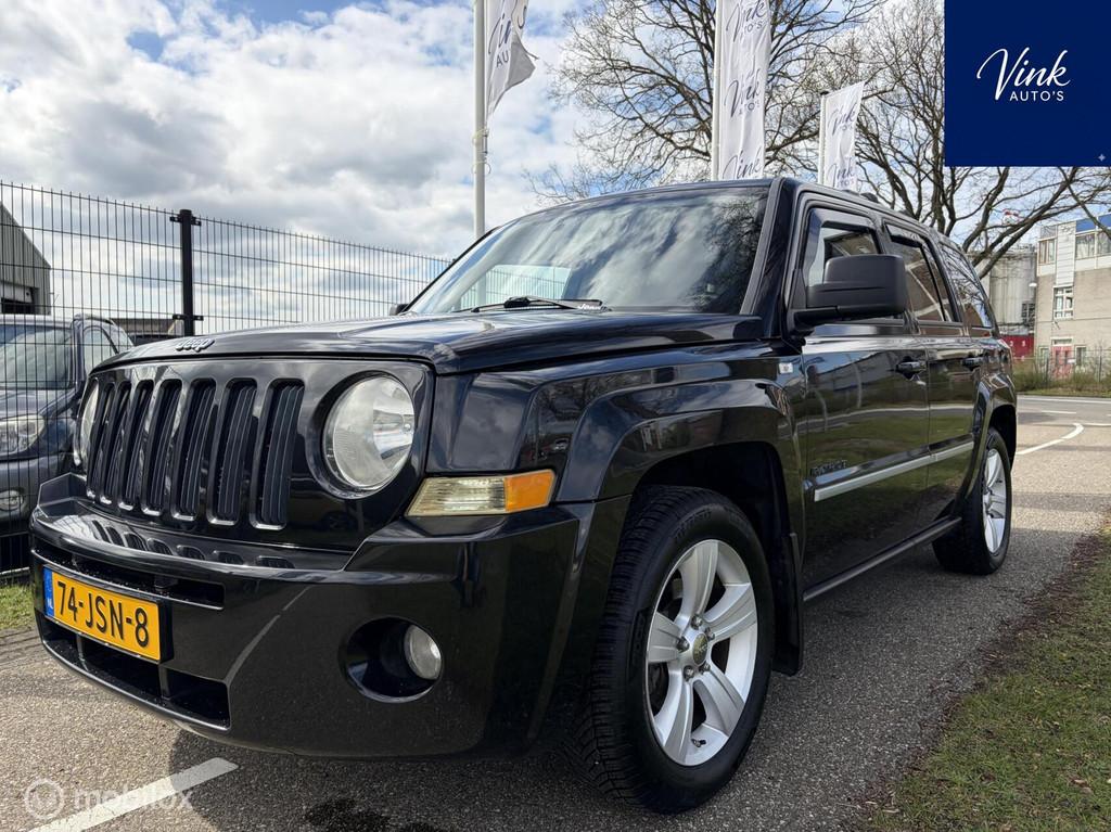 Jeep Patriot 2.4 Limited Liberty | 4x4 | AUTOMAAT | Leer | T, Automaat, 450 kg, Gebruikt, Zwart