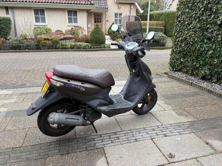Yamaha Neos 4, Fietsen en Brommers, Snorfietsen en Snorscooters, Gebruikt, Yamaha, Benzine, Ophalen