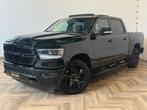 Dodge Ram 1500 5.7 V8 4x4 Crew Cab Big Horn|NAP|PANO|INRUIL, Auto's, Dodge, Automaat, Gebruikt, 5654 cc, Zwart