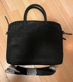 DSTRCT laptop tas. Nieuw!, Ophalen of Verzenden, 15 inch, Nieuw, Schoudertas